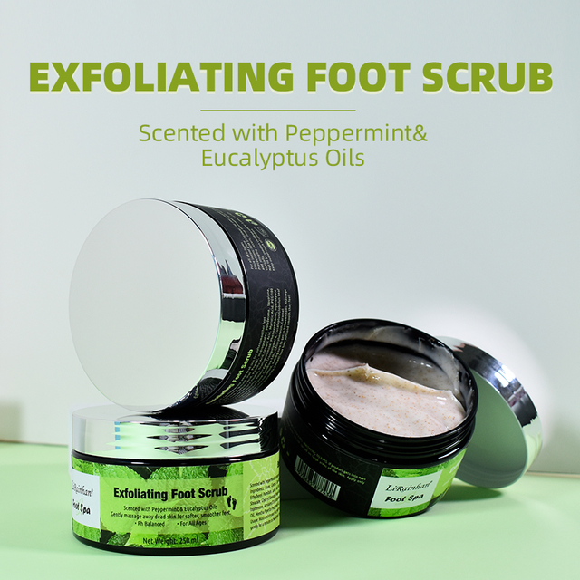 Exfoliating dead skin smoothing whitening foot skin scrub containing walnut particles